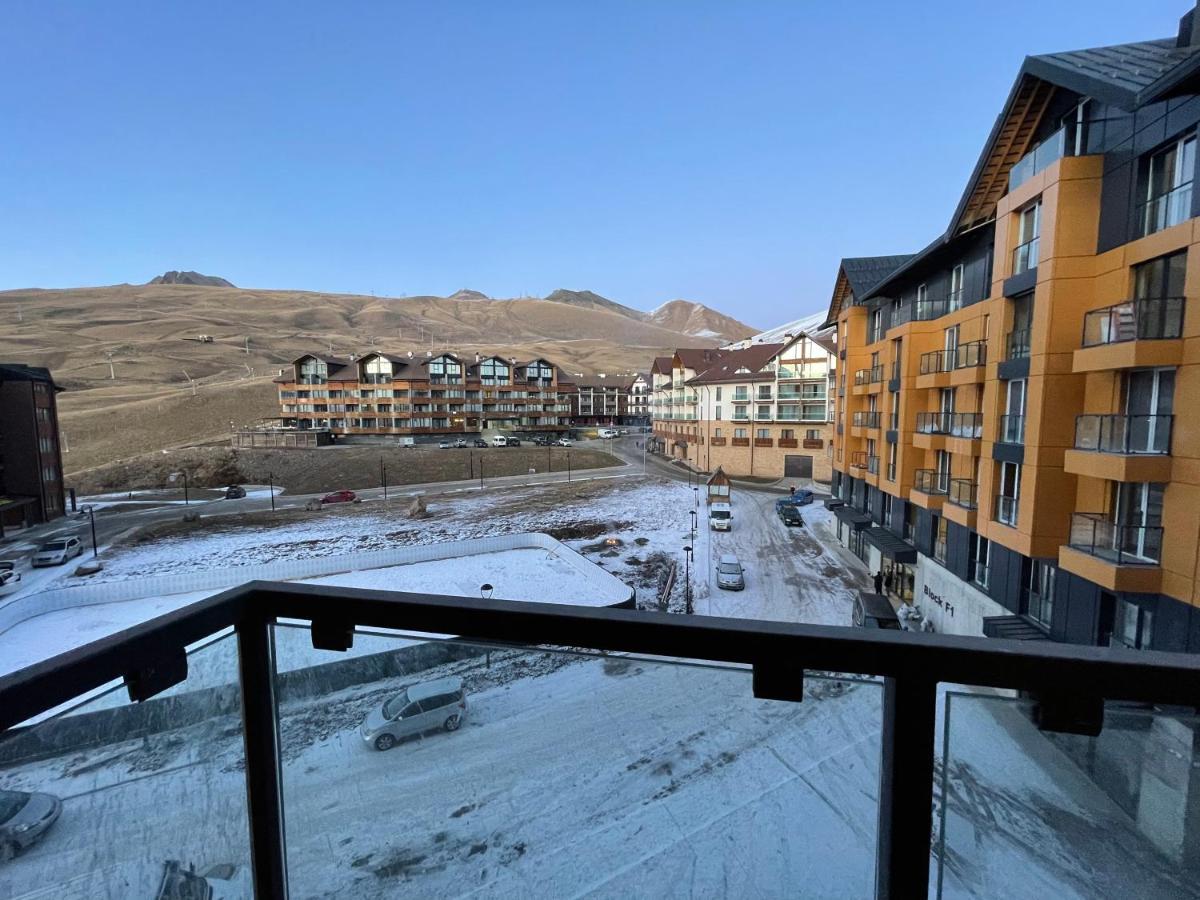 Appartamento Redco Four Seasons In New Gudauri 302 Esterno foto